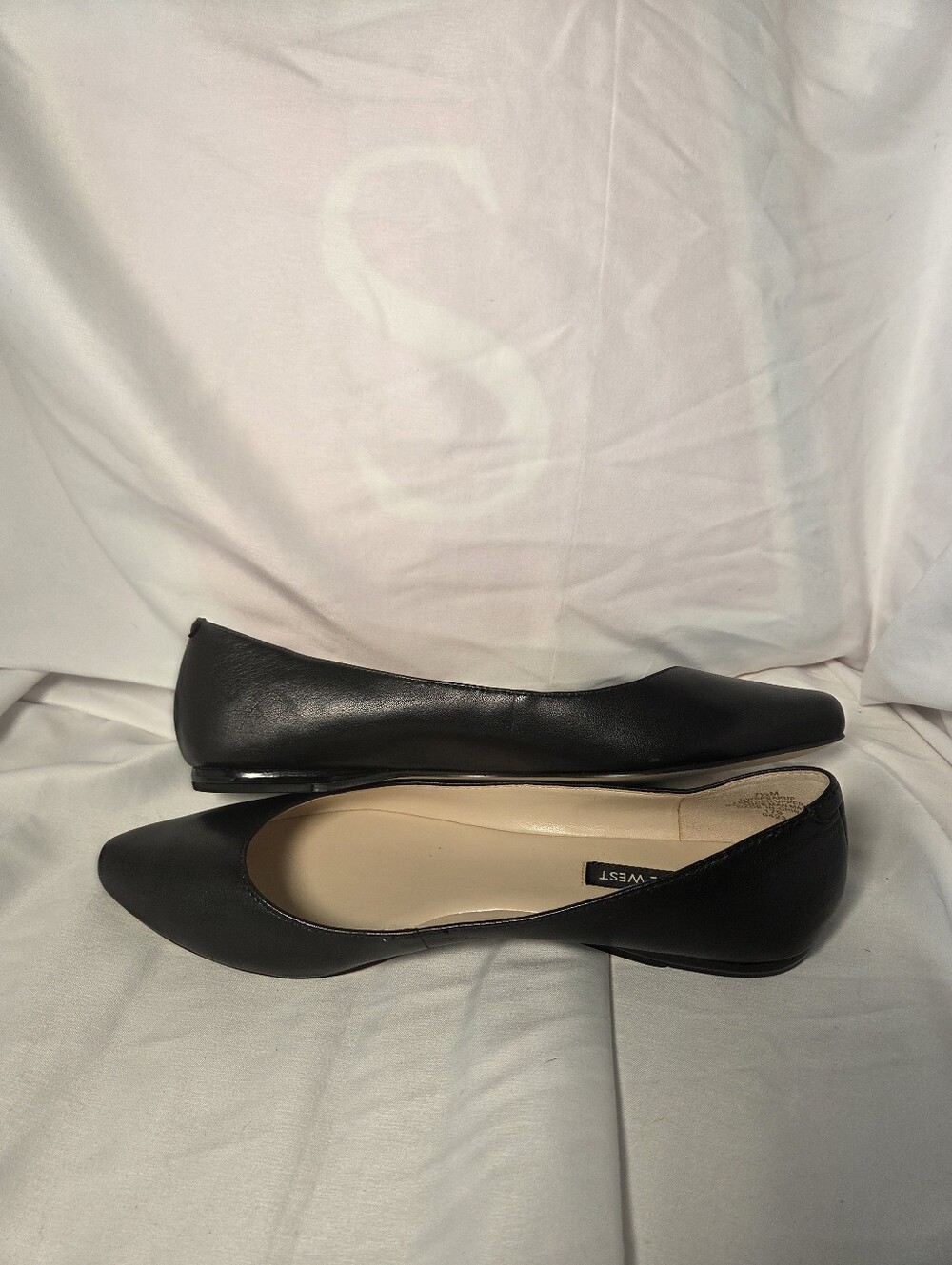 Nine West | Black Leather Ballet Flats | 7.5 - Picture 5 of 6